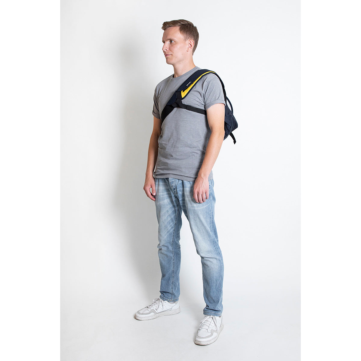 Dinky Di Messenger 16" Classic