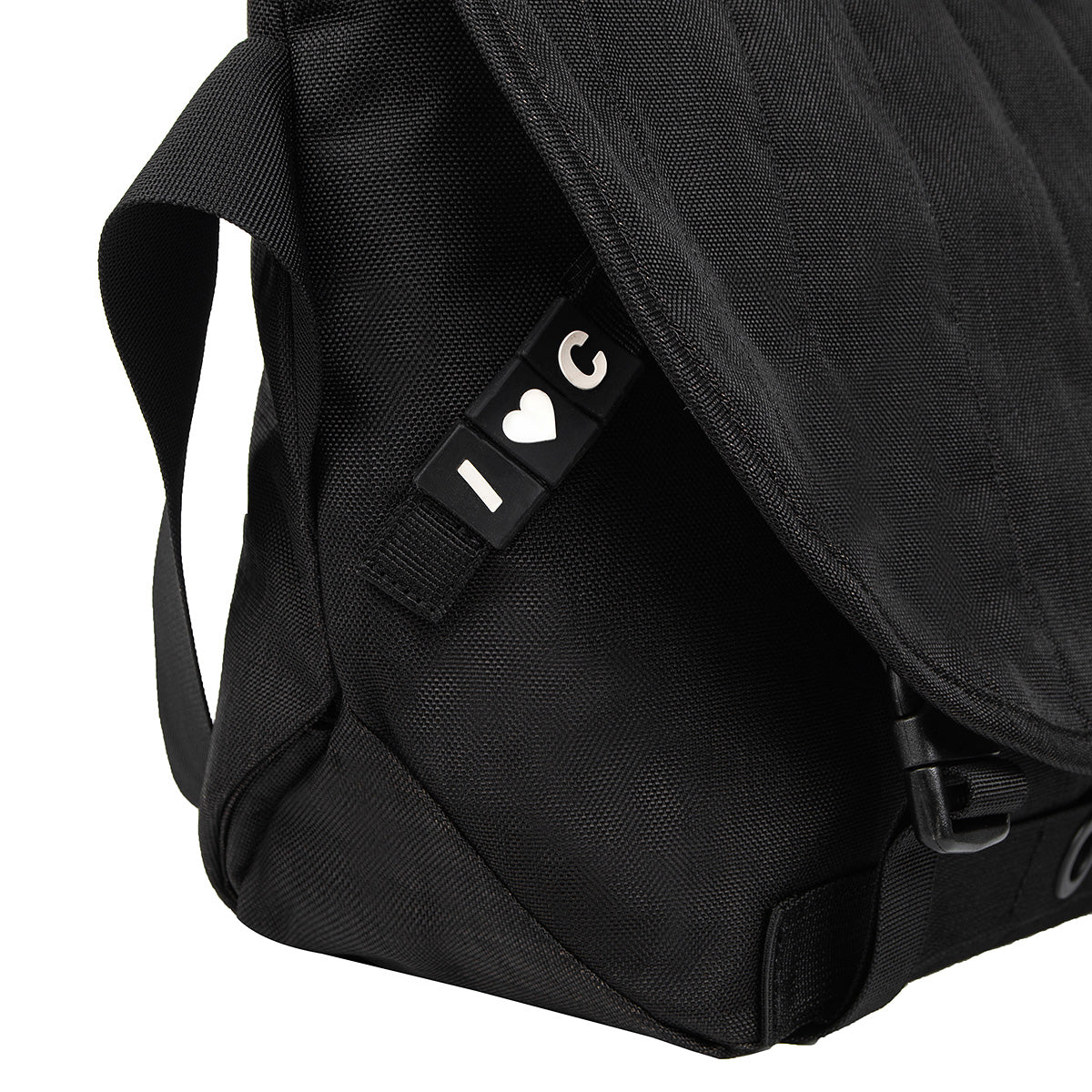 Dinky Di Companion 13"