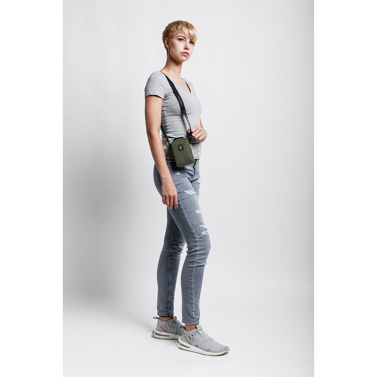 Track Shot Camera Pouch 100